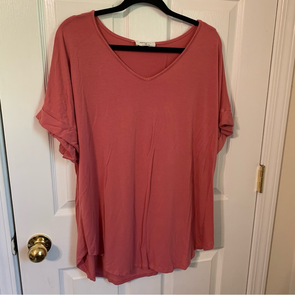 Zenana 1x v neck rolled sleeve tunic